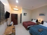 Twin Room with Private Bathroom