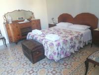 Driepersoonskamer met Eigen Externe Badkamer