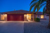 Large Pool With Diving Board, Remodeled 3bdrm, Near State Farm STDM and More! - B&B Peoria