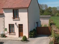 Gîte charmant avec piscine, 2 chambres, proche randonnées et loisirs à Target - FR-1-489-273 - B&B
