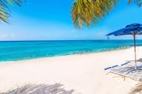 Beach Living at Discovery Point Club - B&B West Bay