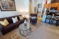 B&B La Quinta - CLR108 Quiet and Cozy Downstairs 1 Bedroom Condo - Bed and Breakfast La Quinta