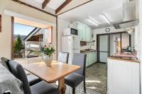 The Sunhaven - Cromwell Holiday Home