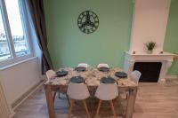 Appartement Quai Jean Jaurès Le Panorama - Ferienwohnung Mâcon