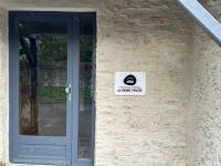 La Pierre Percée - accès digicode - B&B