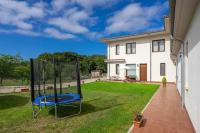 Ruralia Apto Mamut en Ribadesella - B&B Cuerres