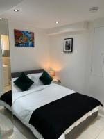 Modern 1 Bedroom Holiday Apartment in Southminster - Chambres d’hôtes Southminster
