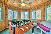 Grill & Fire Pit: Peaceful Sevierville Cabin! - B&B Sevierville