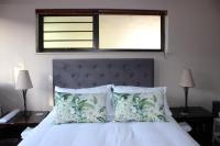 B&B Brackenfell - Amru Guesthouse B&B - Bed and Breakfast Brackenfell