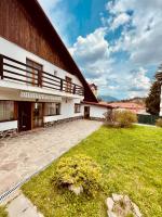 Cheerful 4-bedroom & kids friendly home - B&B Predeal