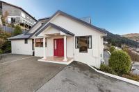 Stunning lakeview and mountain family retreat - Chambres d’hôtes Queenstown