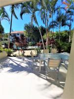 B&B Gold Coast - Luxury Residence Turtle Bay Resort - Bed and Breakfast Gold Coast