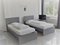Mehrbett-Apartment 5 Citynah, einfache Ausstattung - B&B