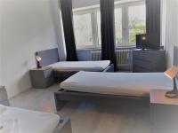 Mehrbett-Apartment 7 Citynah, einfache Ausstattung - B&B