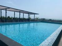 The Lennox Luxury Suites & Apartments - Ferienwohnung