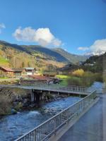 Apartment mit Terrasse