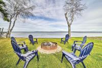 B&B Houghton Lake - Houghton Lake Cottage with New Private Deck! - Bed and Breakfast Houghton Lake