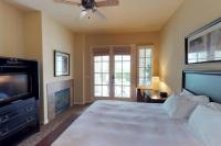 LV022 Centrally Located Downstairs LV Studio - Chambres d’hôtes La Quinta