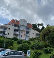 f3 location saisonnière détente tranquillité et belle vue - B&B Les Trois-Îlets