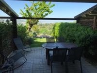B&B Pietra la Croce - Il Ciliegio - House with Garden & Wonderful View - Bed and Breakfast Pietra la Croce