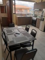Hospedaje en departamento entero de 2 habitaciones - B&B Cuenca