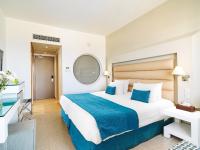 Double or Twin Room with Sea View