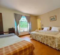 Triple Room with Garden View