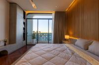 Studio with Spa Bath