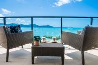 180 Degrees - B&B Cannonvale