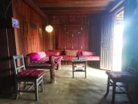 Doppel-/Zweibettzimmer mit Gartenblick