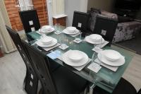 Stylish 3 Bedroom House Near NEC, City Centre - B&B Birmingham