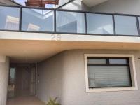 Apt on Beach front, Modern 2BR Solar, 50m to beach - B&B