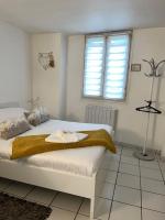 B&B Nevers - Studio Porte du Croux - Bed and Breakfast Nevers