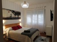 B&B Bilbao - Piso luminoso, amplio y tranquilo en Casco Viejo - Bed and Breakfast Bilbao