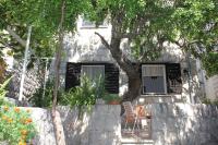 Apartamento con terraza 
