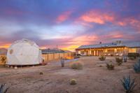 High Desert Hideout- Dreamer's Dome - Bed and Breakfast