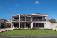 B&B Busselton - Ocean View Executive Apartment 2 - Bed and Breakfast Busselton