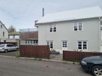 B&B Akureyri - 55sqm Private property in city center - Bed and Breakfast Akureyri