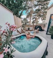 Chambre de Luxe Double ou Lits Jumeaux avec Baignoire Spa