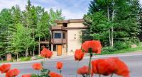Laurelwood Condominiums 409 - B&B