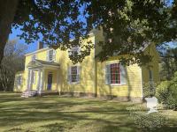 The Sunnyside Sisters Bed and Breakfast - B&B Clarksville