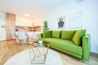 KM Flats - Bed and Breakfast Oradea