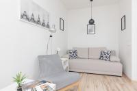 B&B Warsaw - Metro Kabaty Lovely Studio Apartment by Renters - Bed and Breakfast Warsaw