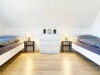 B&B Ibbenbüren - Spacious & Chic Apartment with Balcony - Bed and Breakfast Ibbenbüren