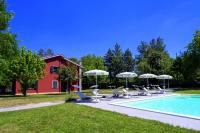 Villa Laura - Private Pool Near Acqualagna - Bed and Breakfast Smirra
