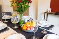 Maltings House Cosy and Stylish 2 bedroom flat near the city centre with free parking and ensuite rooms - B&B