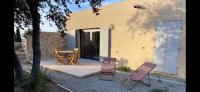 Villa à 900 m de la plage de Lozari - Chambres d’hôtes