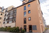 Come4Stay Passau - Holzheim 411 I modern I WLAN I Küche I Parkplatz I SmartTV mit Netflix - B&B Passau