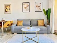 797 Holiday Rentals- Apartamento en Sunset frente al mar - Chambres d'hôtes Benalmádena