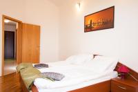 Apartamento de 3 dormitorios con balcón y vistas al mar